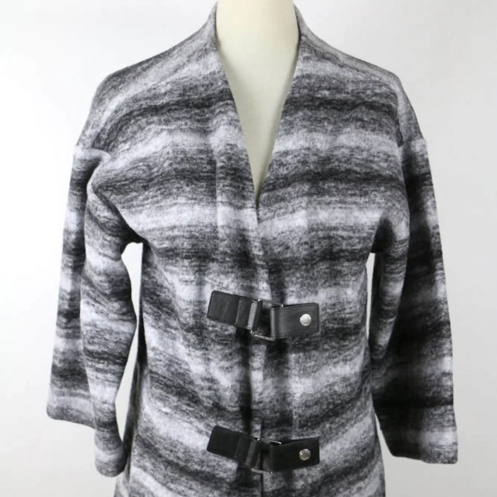 Michael Kors Black and White Lightweight‎ Coat New with Tags